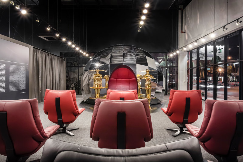 La realizzazione a Miami di Fabio Novembre che ha portato Intro nello store Natuzzi.