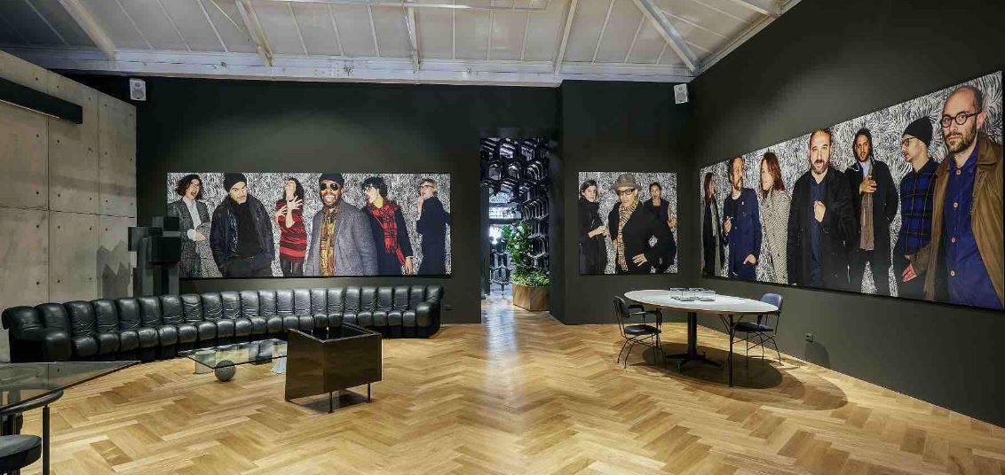 IQOS Embassy Milano: si apre all'arte fotografica.