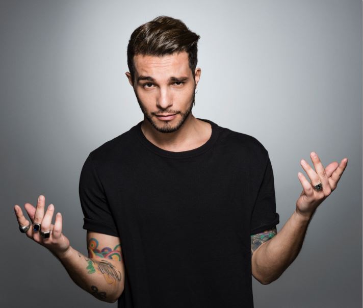 Dal 26 maggio (Cagliari) al 7 giugno (Torino) Marco Carta firmerà le copie del suo disco in tutta Italia.