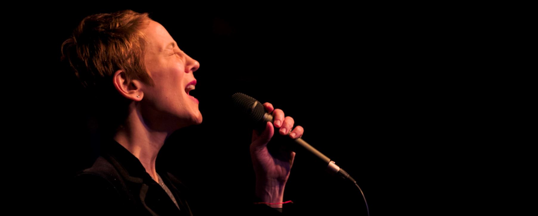 Stacey Kent fotografata al Blue Note di Milano (Gianni Foraboschi per The Way Magazine).