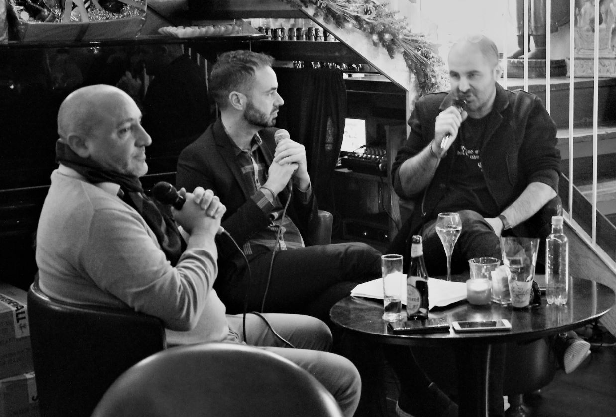 Happy Hour Art è il primo degli incontri promossi da The Way Magazine al Colnial Cafè di corso Magenta a Milano.