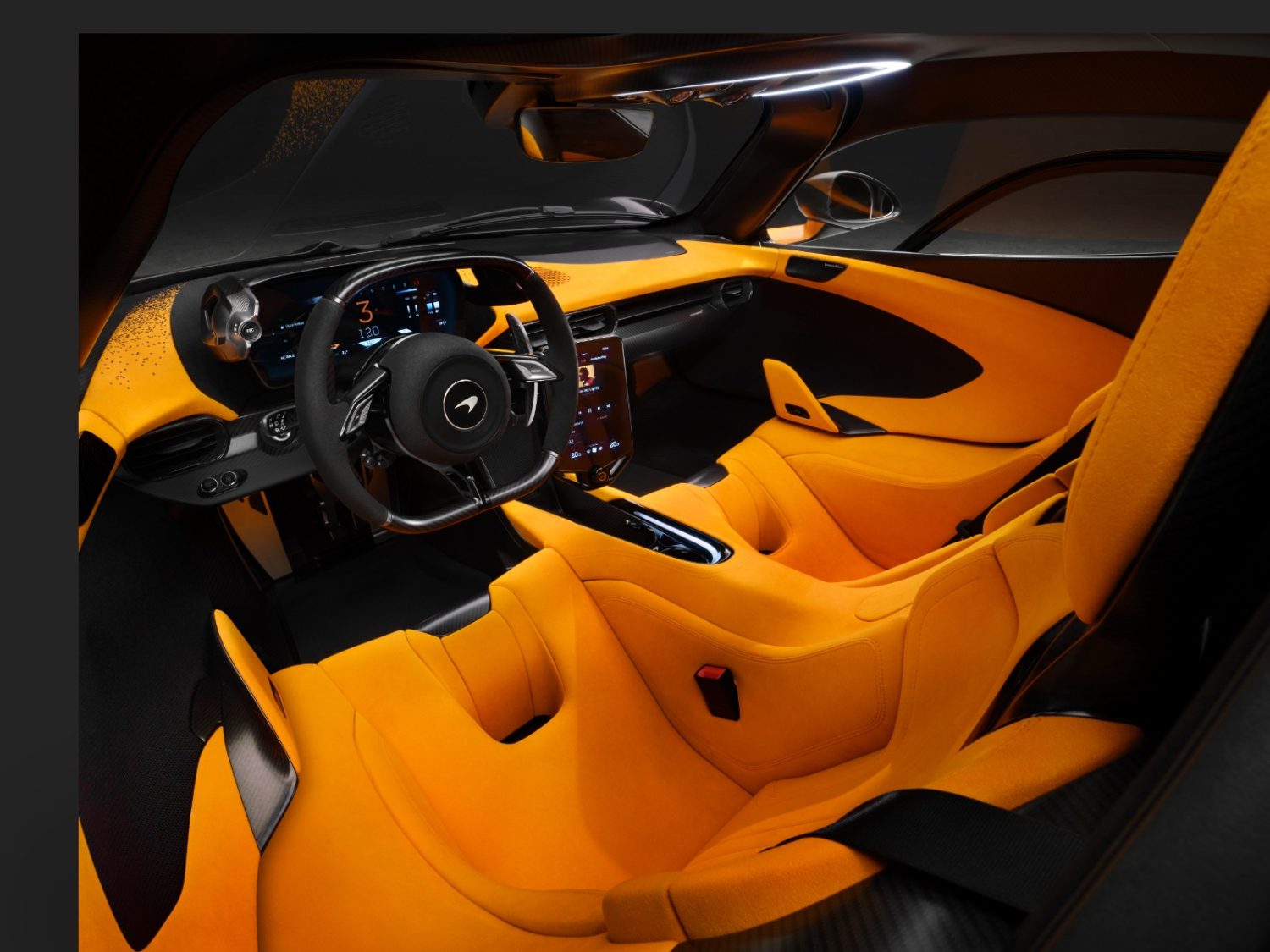 Nuova McLaren W1 supercar 