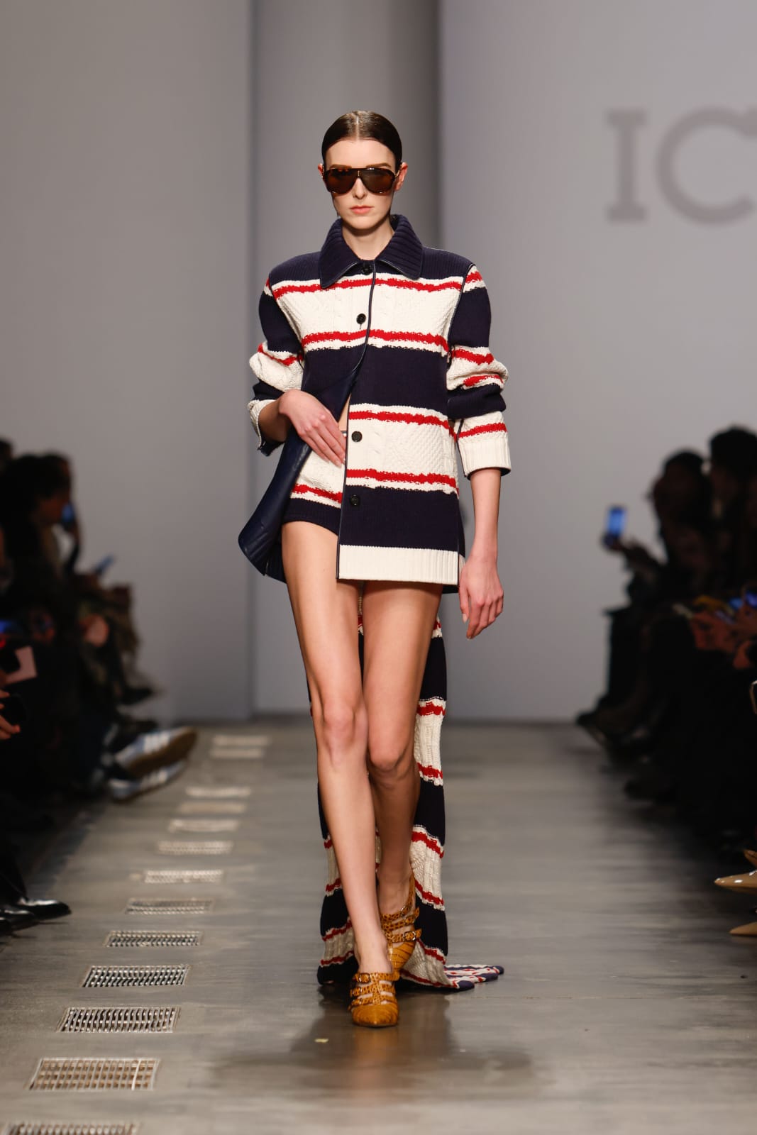 collezione Autunno/Inverno 25/26 Iceberg