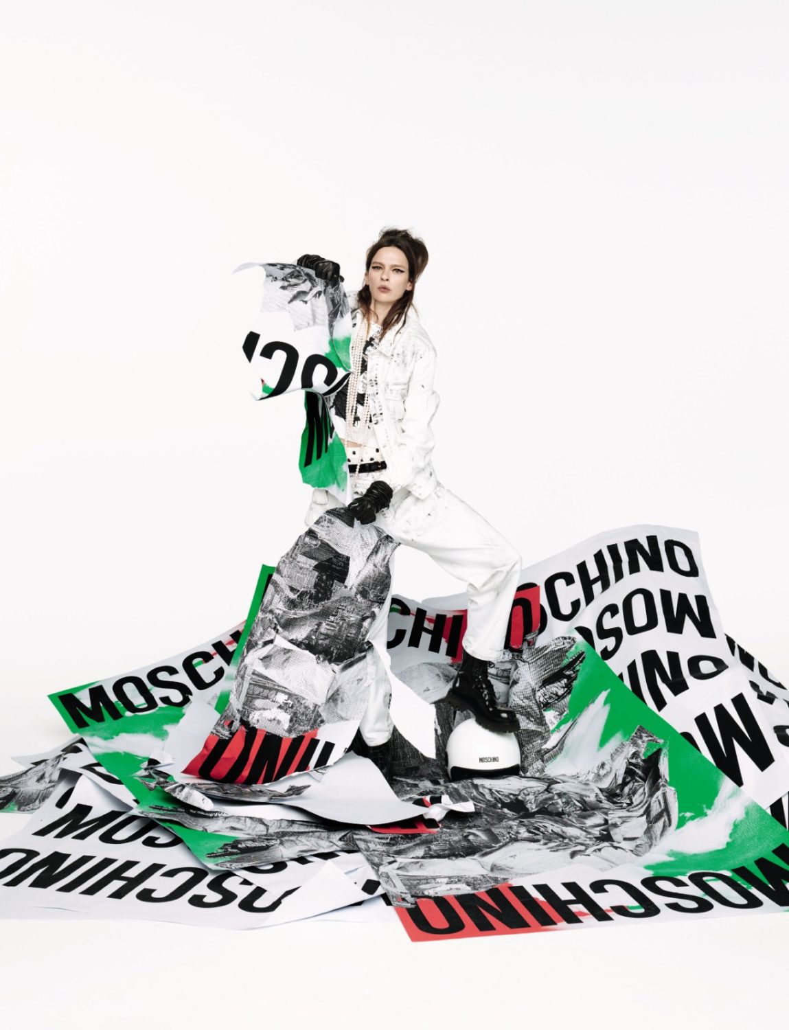 Moschino campagna Primavera/Estate 2025
